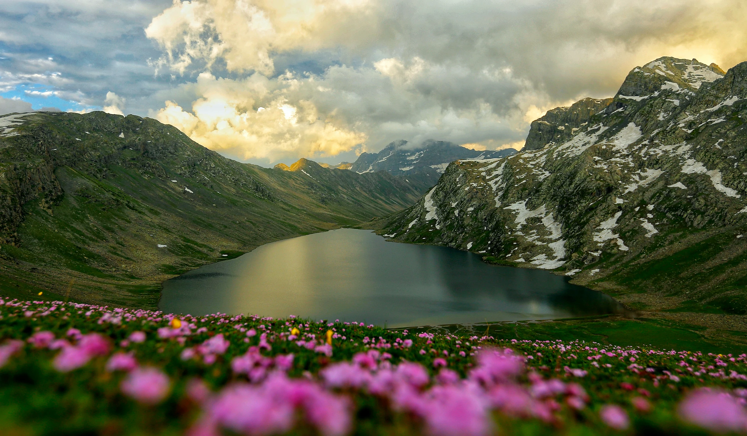 Tarsar Lake 1